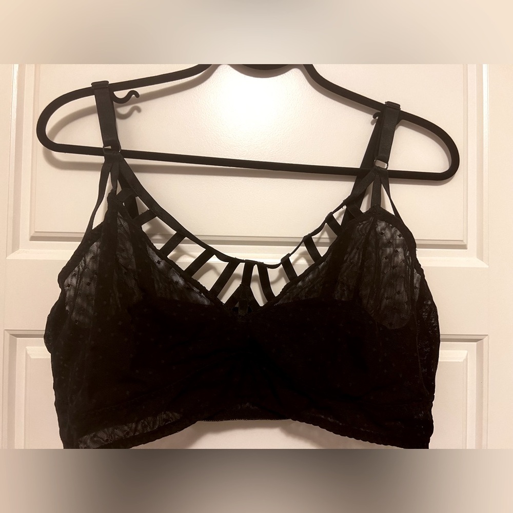 Torrid black lace and mesh bralette